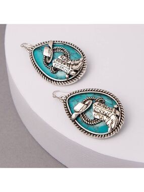 Western Hat & Boot Turquoise Teardrop Dangle Earrings


Western Earrings